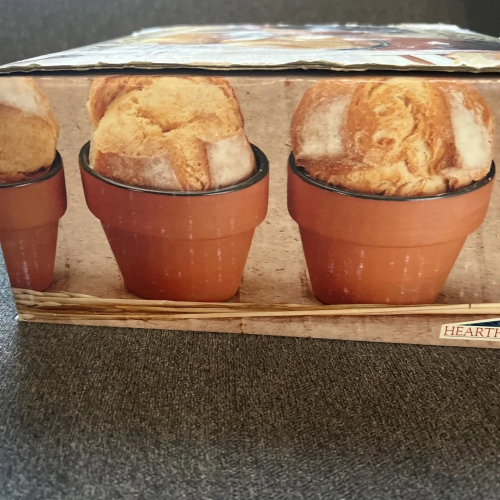 Hearthstone Bread Bakers Set of 4 Terracotta Green Glazed Clay Flower Pots